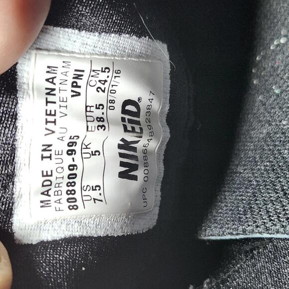 Nike Men's STEFAN JANOSKI MAX L Black White Speckled Size 7.5 - Picture 10 of 10